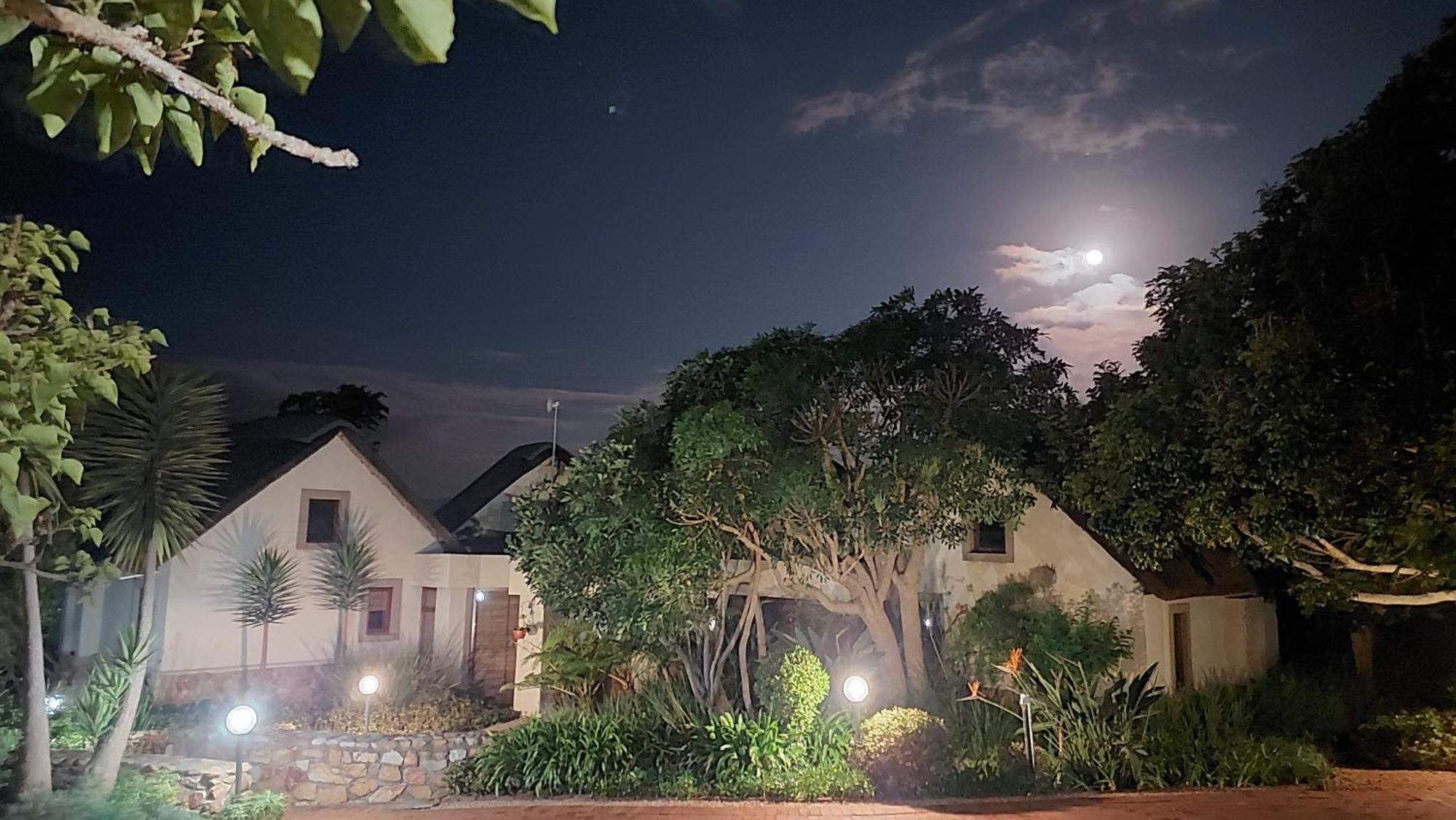 Paradise Cove Victoria Bay Bagian luar foto